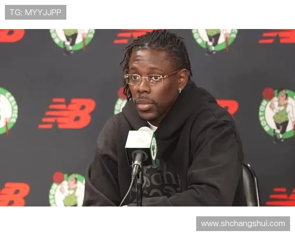 霍勒迪谈输给湖人原因强调专注与信任的重要性