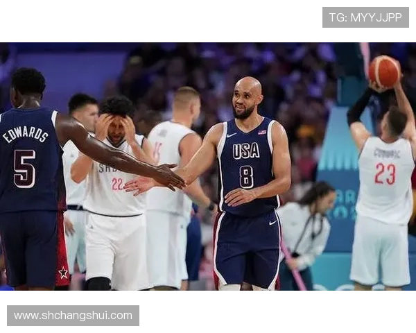 德里克怀特首节表现出色10投5中砍下12分助力球队正负值6